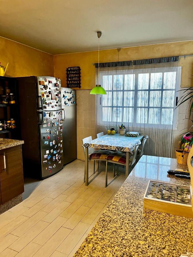 Like At Home Near Seville Montequinto Exterior photo